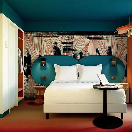 Ibis Styles Batignolles 酒店 3*