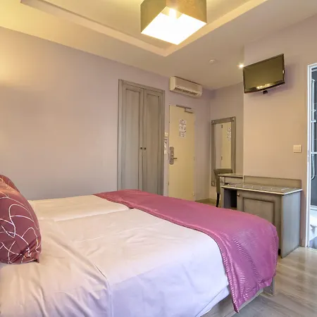 Hotell Ibis Styles Batignolles 3*