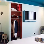 Hotel Ibis Styles Batignolles 3*