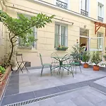 Ibis Styles Batignolles Hotel Paris