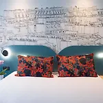 Ibis Styles Batignolles París