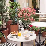 Ibis Styles Batignolles 3* París