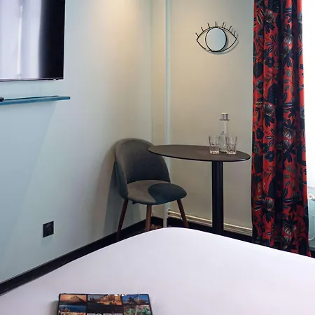 Ibis Styles Batignolles Hotel Paris