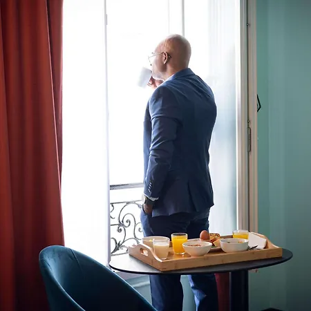 Hotel Ibis Styles Batignolles 3*