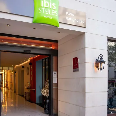 Ibis Styles Batignolles Hotel 3*