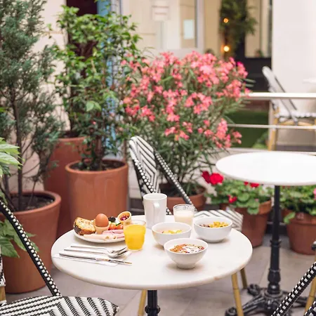 Ibis Styles Batignolles Hotel