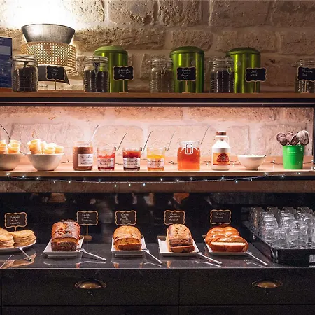 Ibis Styles Batignolles Hotel Paříž