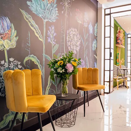 Ibis Styles Batignolles 3*