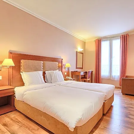 Hotel Ibis Styles Batignolles 3*