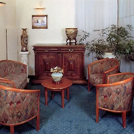 Ibis Styles Batignolles 3*