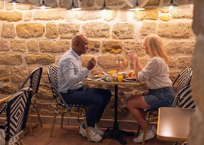 Ibis Styles Batignolles ホテル