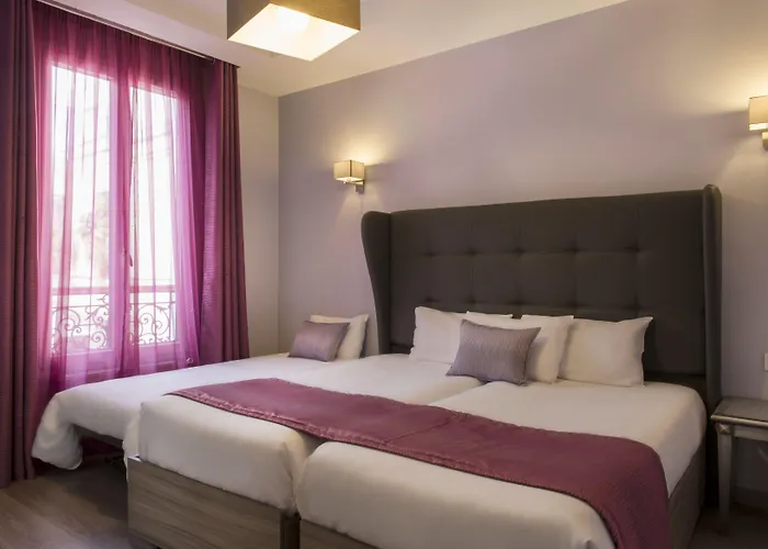 Ibis Styles Batignolles Hotel Paris