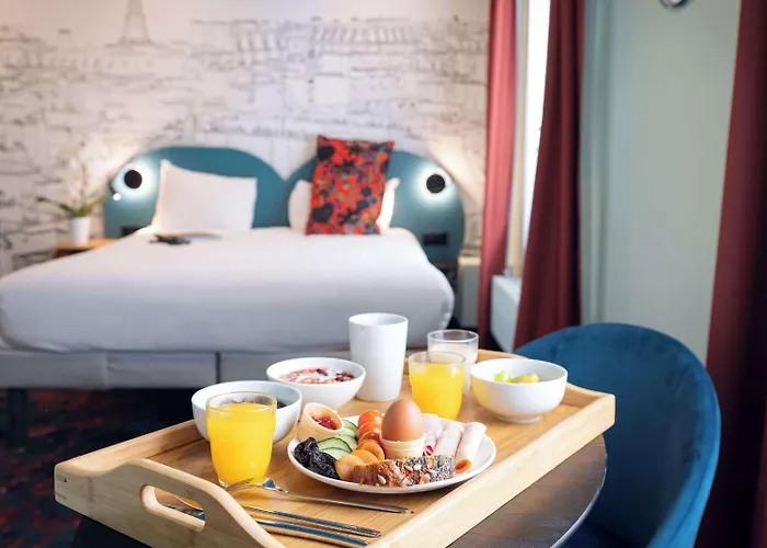 Ibis Styles Batignolles ホテル パリ