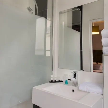 Hotel Ibis Styles Batignolles