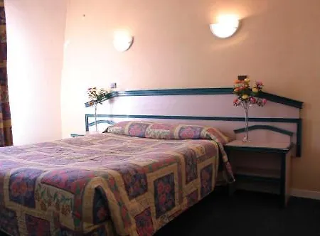 Ibis Styles Batignolles Paris